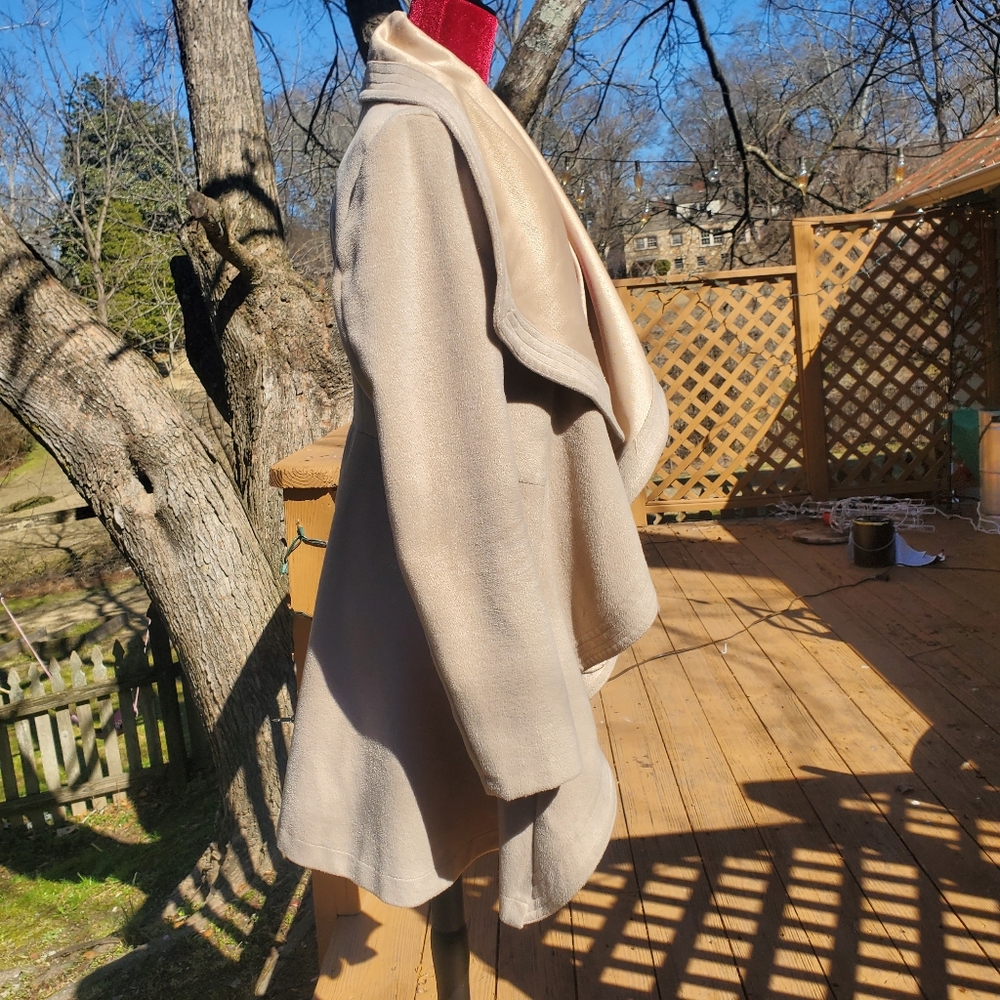 VENUS Beige Drape Ruffle Jacket - Picture 4 of 6
